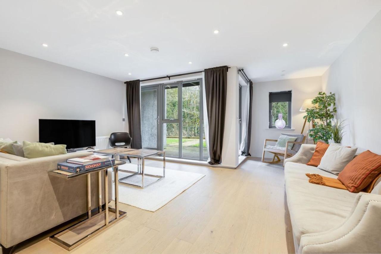 Ironworks Apartment Backbarrow ภายนอก รูปภาพ